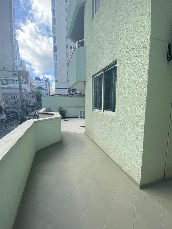 Apto Almeida E Moraes 2 Quartos E Churrasqueira Perto Do Mar Balneario Camboriu Luaran gambar